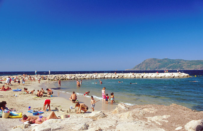 vacances plage saint mandrier