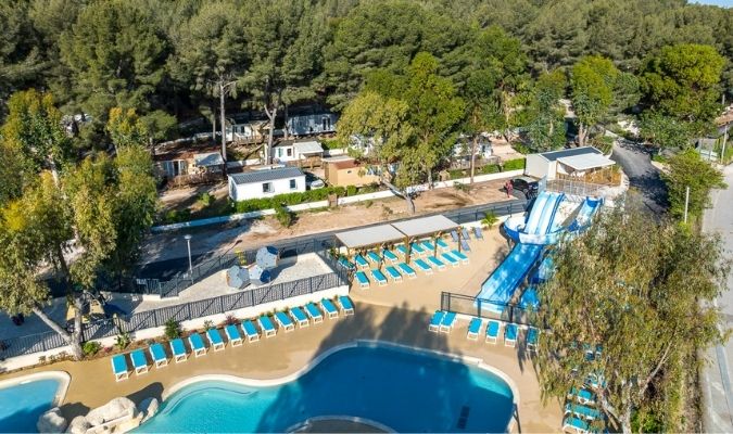 camping presquile saint mandrier avec parc aquatique